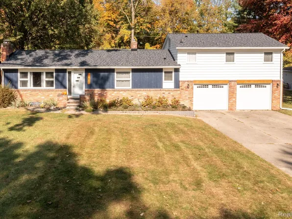 31620 Bobrich St, Livonia, MI 48152