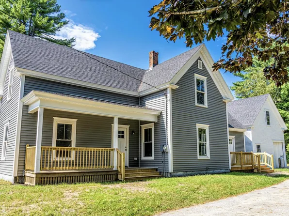 11 Pinewoods Road, Lisbon, ME 04250