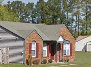 50 Dawn Ln, Hampton, VA 23666