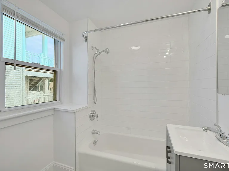 125 Tunxis Hill Rd — Photo 8