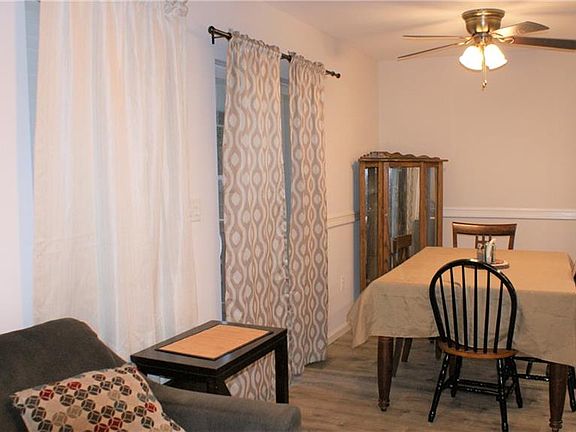 5th image of 390 Angelo Dr
