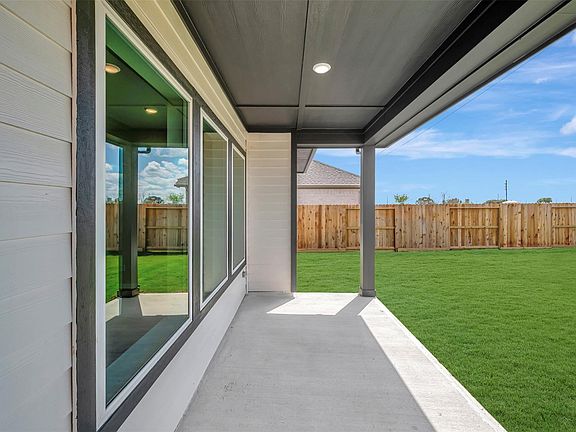 6th image of this home