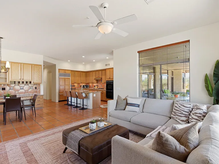 7592 E Monterra Way — Photo 13