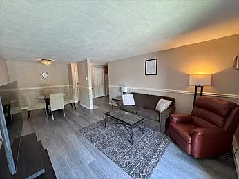 1 bed, 675 sqft, $2,100 — Photo 1
