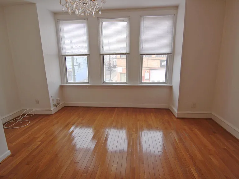 912 Snyder Ave #2 — Photo 16