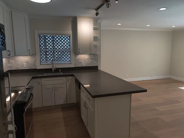 315 Hanover Ave #102 — Photo 7