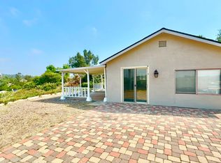 1047 Sycamore Ave, Vista, CA 92081