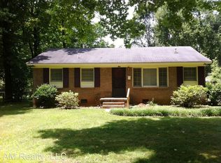 6137 Covecreek Dr, Charlotte, NC 28215