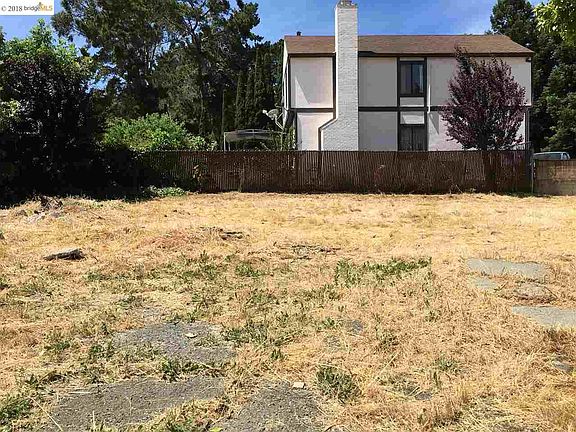 5th image of 0 Bristlecone Dr
