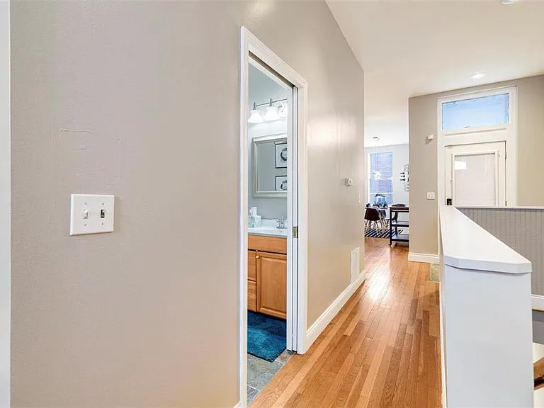 1714 S Tucker Blvd #A — Photo 16