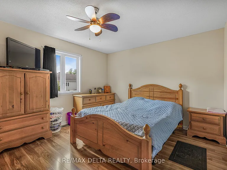 786 Lawrence St — Photo 13