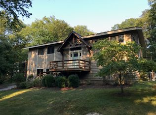 9 Walden St, Somers, NY 10589