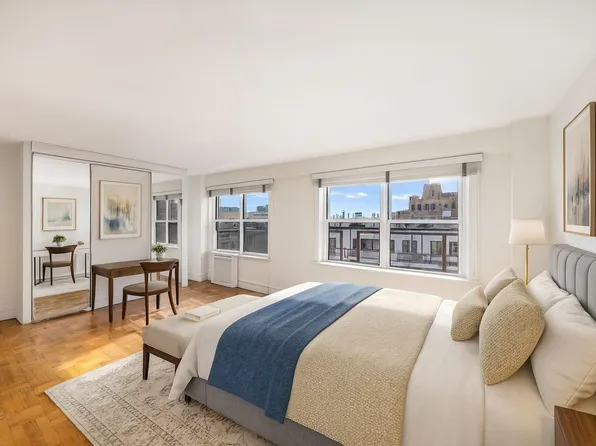 50 Sutton Place South image 4 of 11