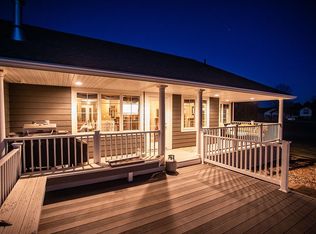 221 Country Club Ln, Milbank, SD 57252