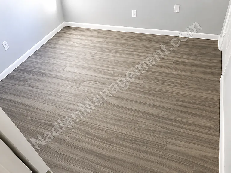 St George Apartments — Photo 28