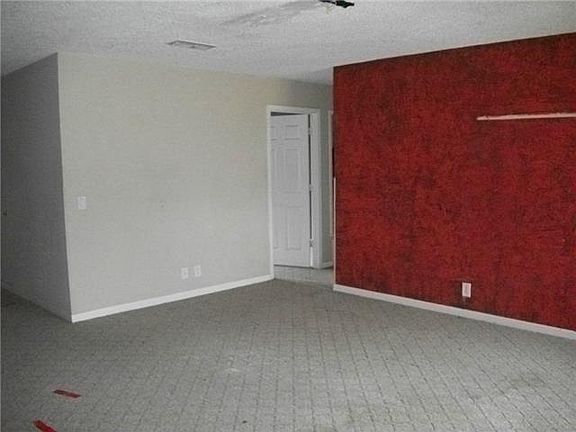 3rd image of 335 Town East Dr