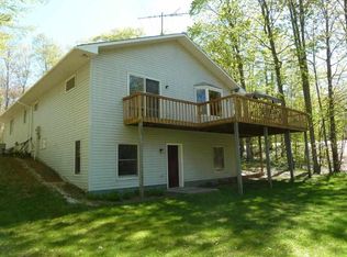 2145 Urman Rd, Boyne City, MI 49712