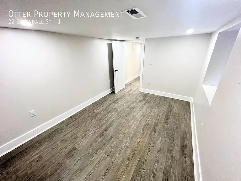 22 S Yewdall St #1 — Photo 24