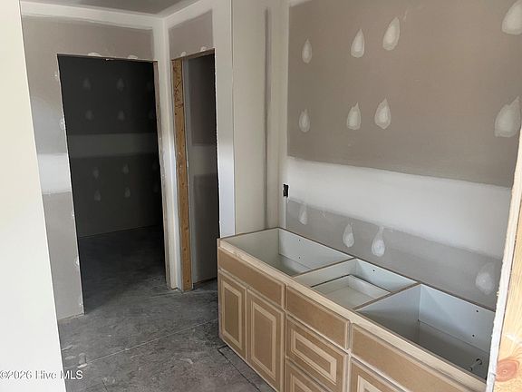 2nd image of 3701 Lightwater Lane N