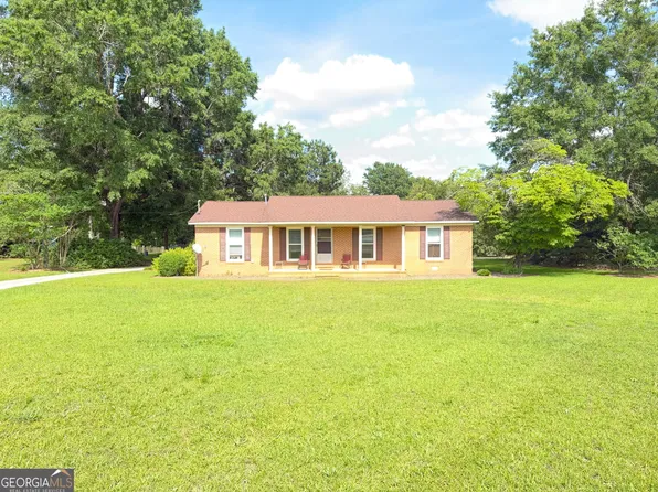 33 Stephens Rd, Tennille, GA 31089