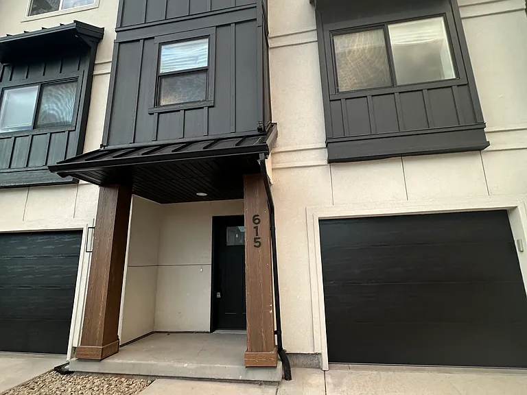 615 E 360 S — Photo 2