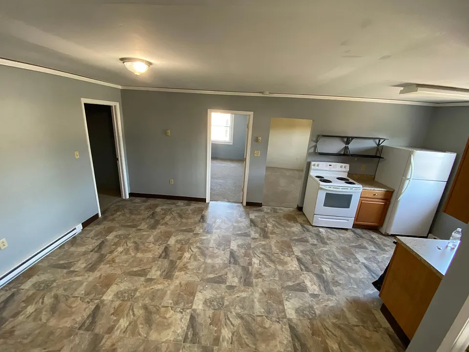 127 Brook St #2