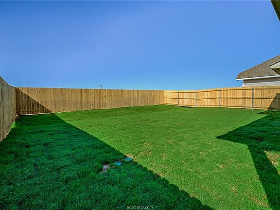 4th image of 6314 Southern Cross Dr