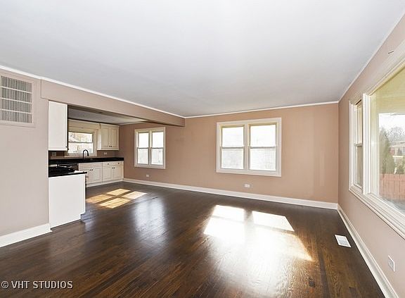 2nd image of 9741 S 81st Ct