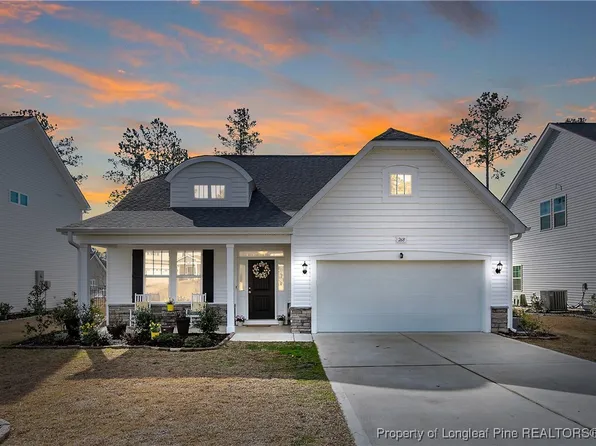 268 Kensington Dr, Spring Lake, NC 28390
