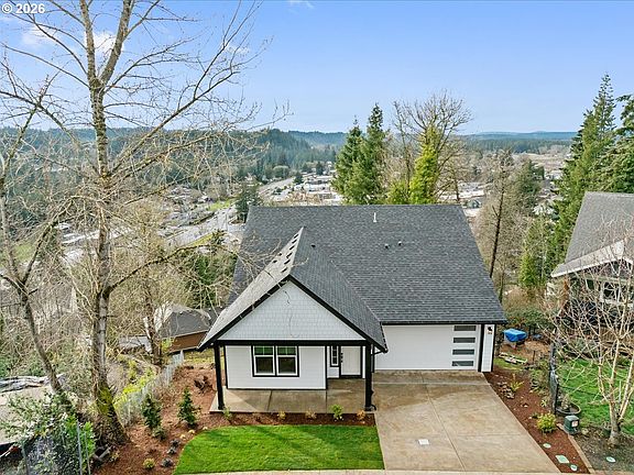 4th image of 737 SE Forest Glen Rd