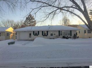 1616 14th Ave E, Hibbing, MN 55746