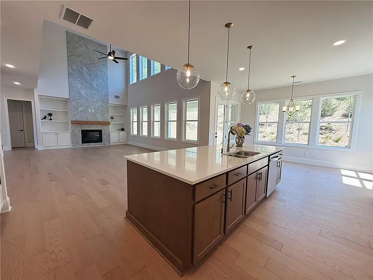 2450 Colliers Ln — Photo 30