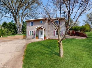 8215 E Chicago Rd, New Carlisle, IN 46552