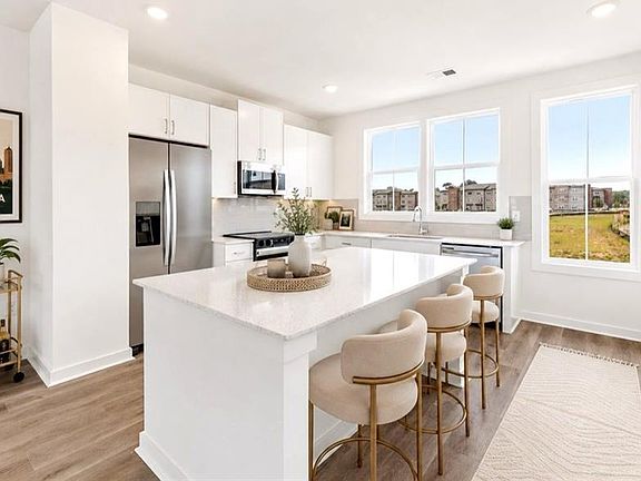 3rd image of 1115 Hodgepodge Way #5H3IQE