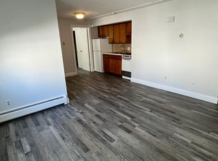 10 Cherry St #10, Pawtucket, RI 02860