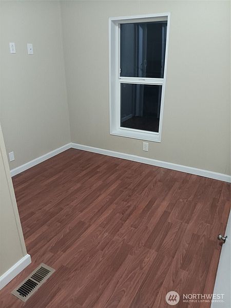 5th image of 17410 52nd Avenue W #1