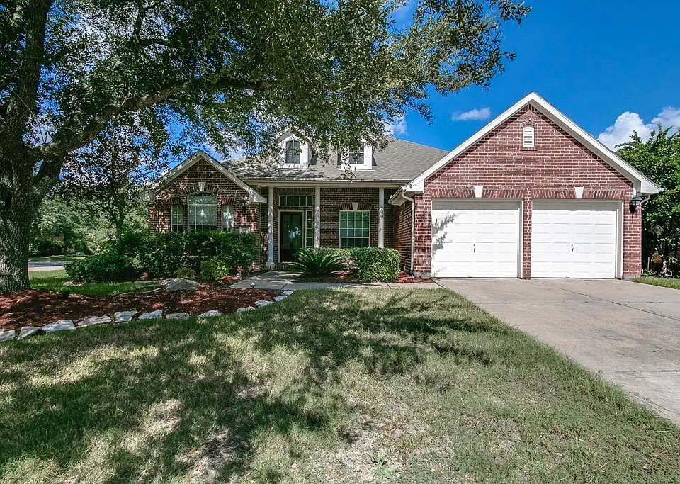 1718 Bumelia Ct
