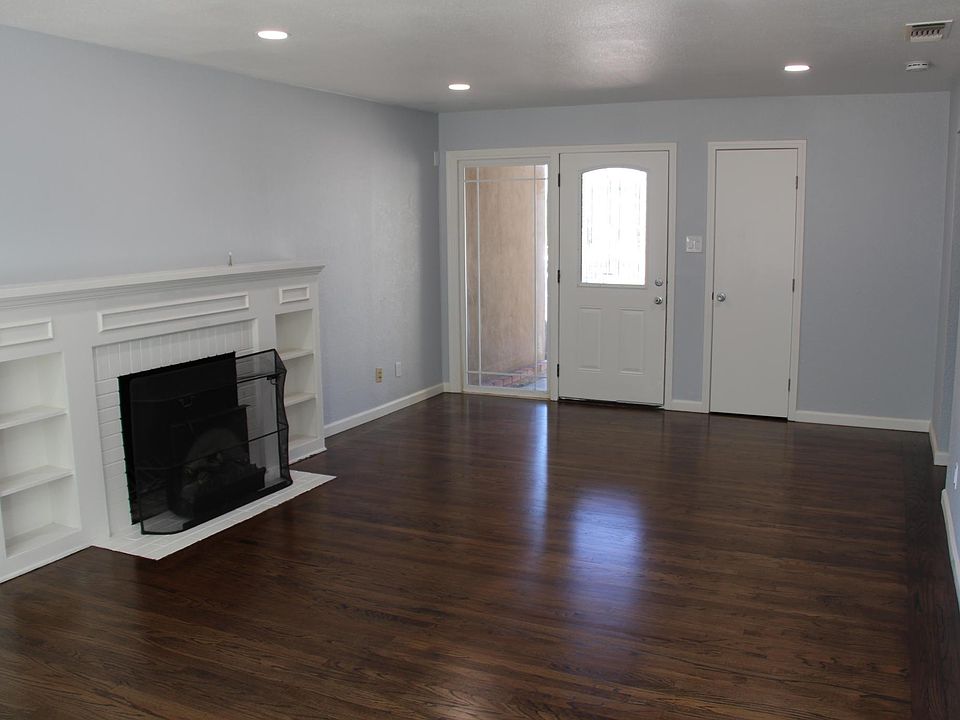 1st image of 5399 Whittier Dr