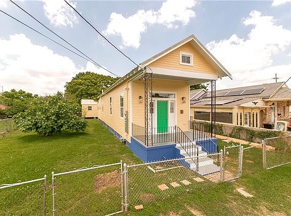 2nd image of 1624 Feliciana St
