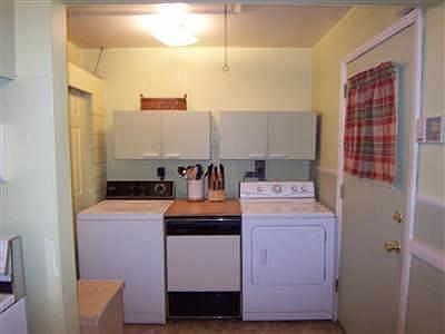 5th image of 12813 Sprecher Ave