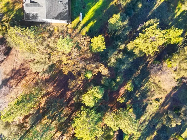 2/305 Ferretti Rd, Groveland, CA 95321