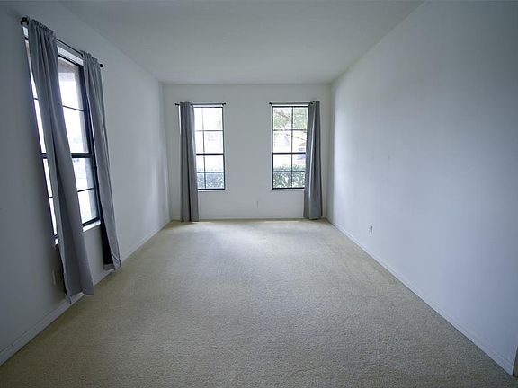 4th image of 3087 POINTE PLACE AVENUE