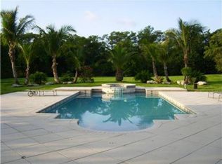 7085 Parkland Dr, Parkland, FL 33067