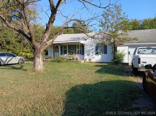 808 NW 5th St, Wagoner, OK 74467