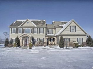 259 Willis Rd, Etters, PA 17319