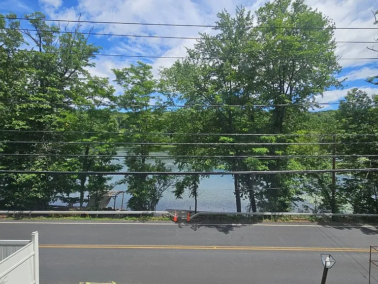 616 Lakes Rd — Photo 16