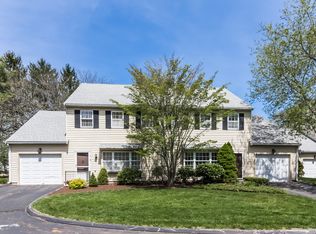 8 Downing Way #8, Madison, CT 06443