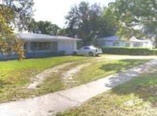8297 Ridge Rd, Seminole, FL 33772