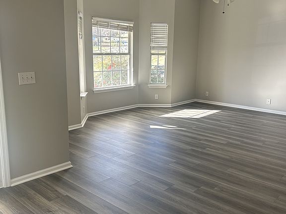 5th image of 533 Woodland Hills Dr
