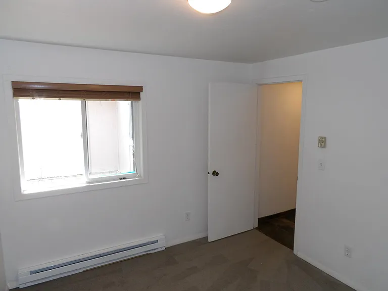2921 Woodside Blvd — Photo 21